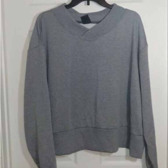 Nike - Womens - Dri-Fit Fleece Training Top - Gray - XXL - NWT - Picture 2 of 5